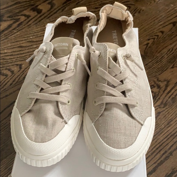 tretorn slip on shoes